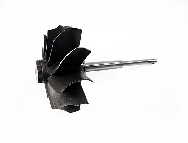 K19增压器转子轴 3521034