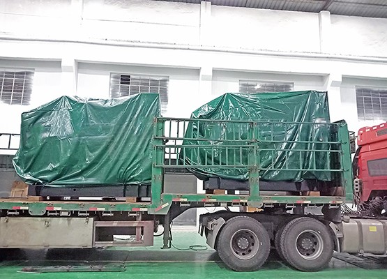 两台1045KW功率的发动机动力总成于2020年8月发货